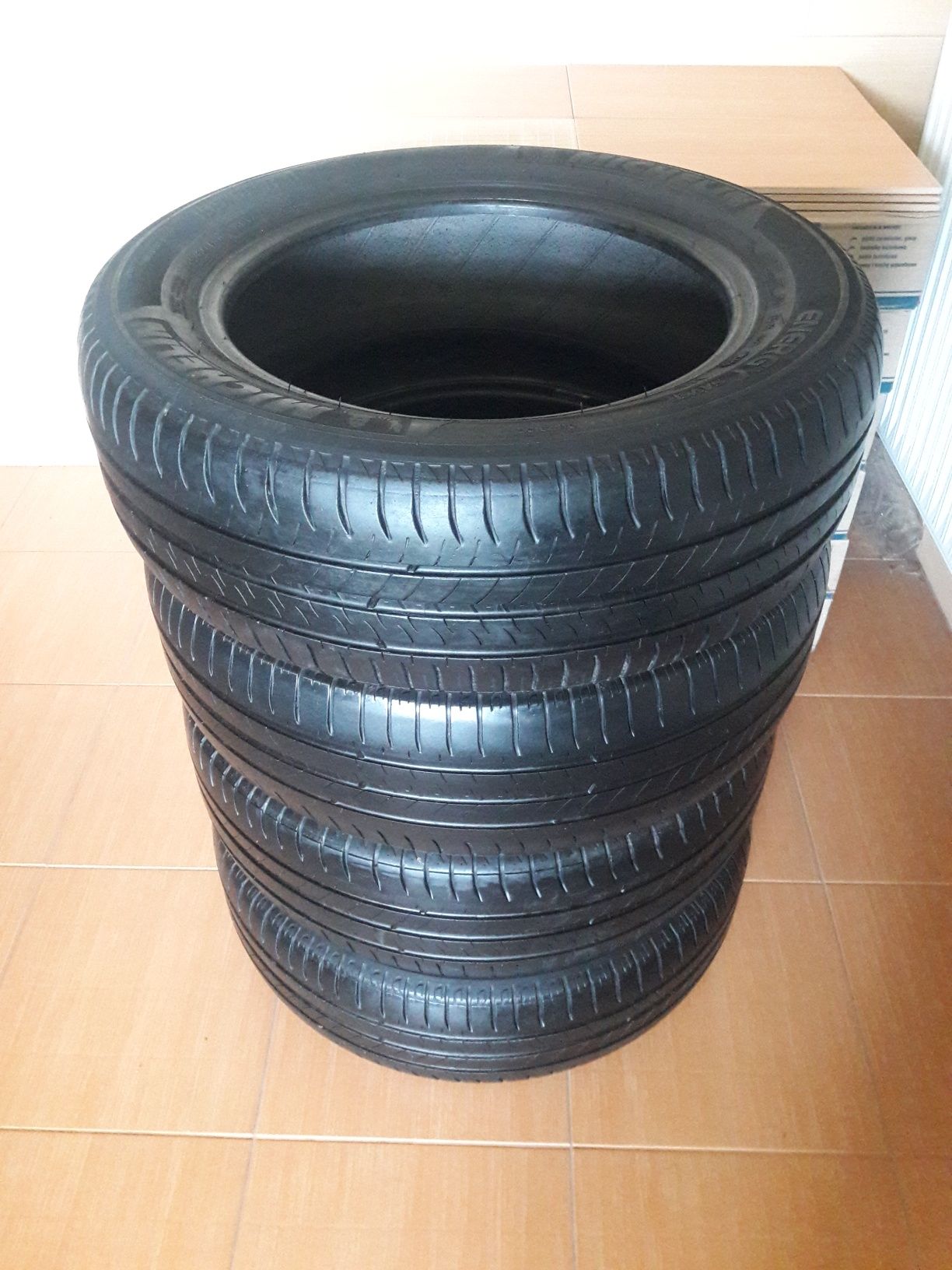 Opony 195/60 R16 Michelin