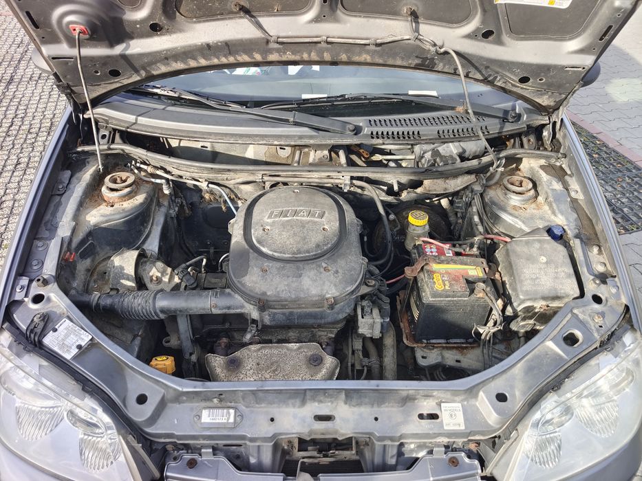 Fiat Punto II 2004 rok 1.2 aktualne opłaty, opony zimowe po serwisie