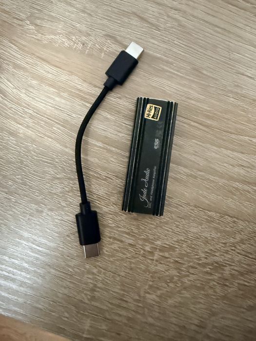 Продам підсилювач для навушників Fiio KA3