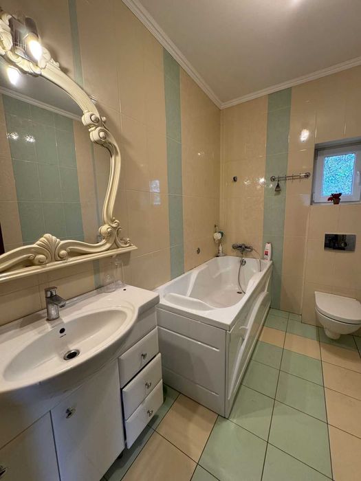 Затишний будинок 180 м² з каміном і садом у Басівці р-н Грант Резорту