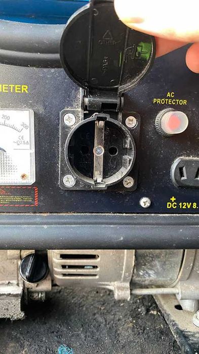 Б/У Бензиновий ГЕНЕРАТОР (Kraft&Dele Professional) 2022