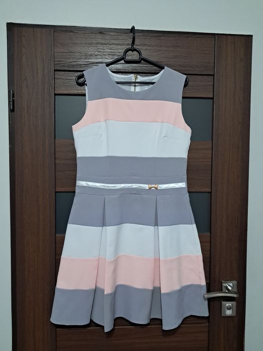 Sukienka rozmiar 42 komunia wesele