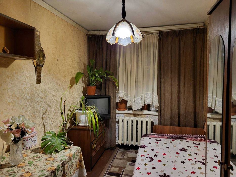 Здам кінату 10кв.м. на вул.Шклярука/пл.Толбухіна