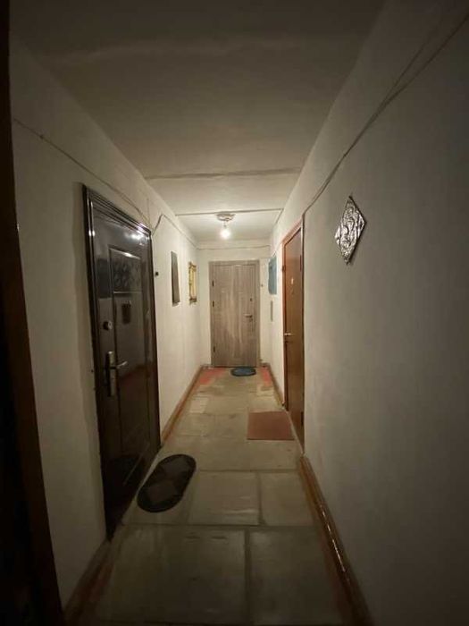 Продається 1/2 квартири, 27,5 м2, м. Коростишів, пров. Л. Мучник, 10а