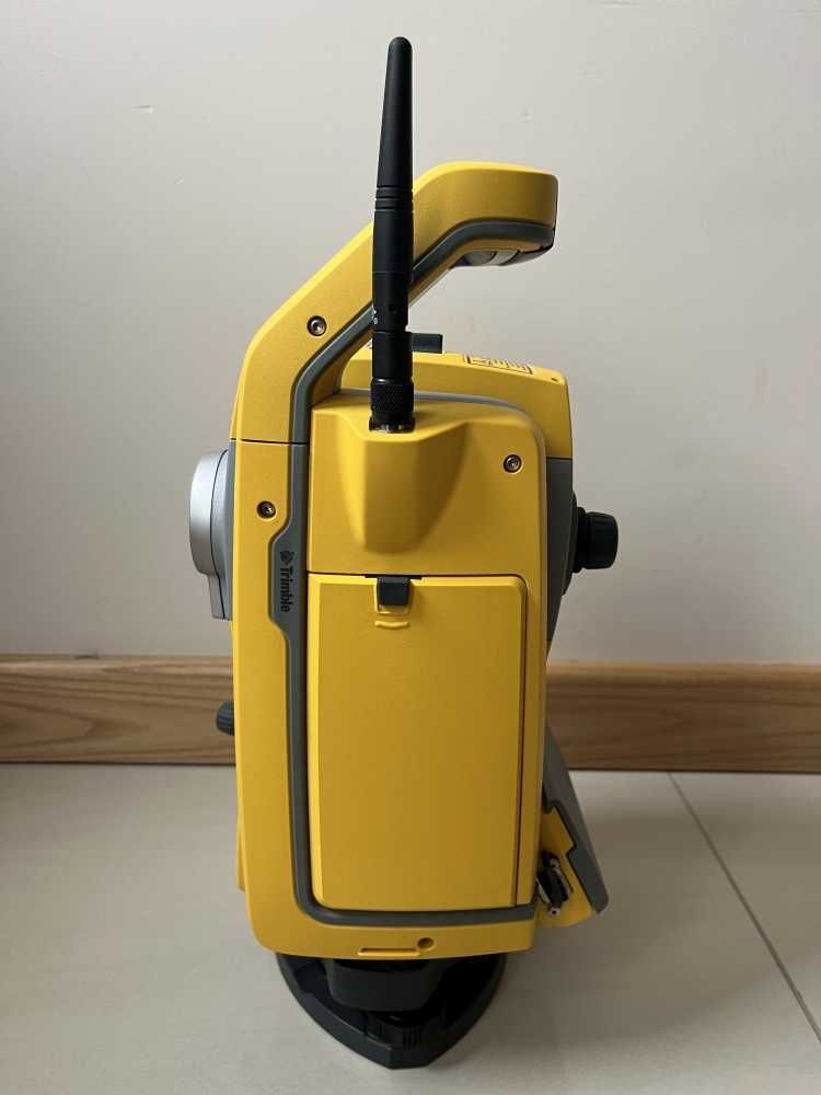 Tachimetr robotyczny Trimble S5 Dr Plus 3" - gotowy zestaw