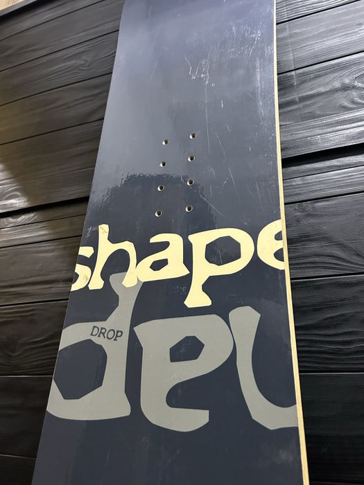 Nowa deska snowboardowa