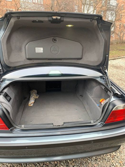 Продам автомобіль BMW e38 740iL 1999рік