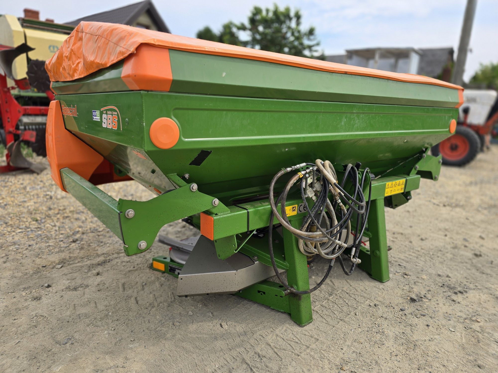 Rozsiewacz Amazone ZAM 1001 jak NOWY ** import Niemcy**