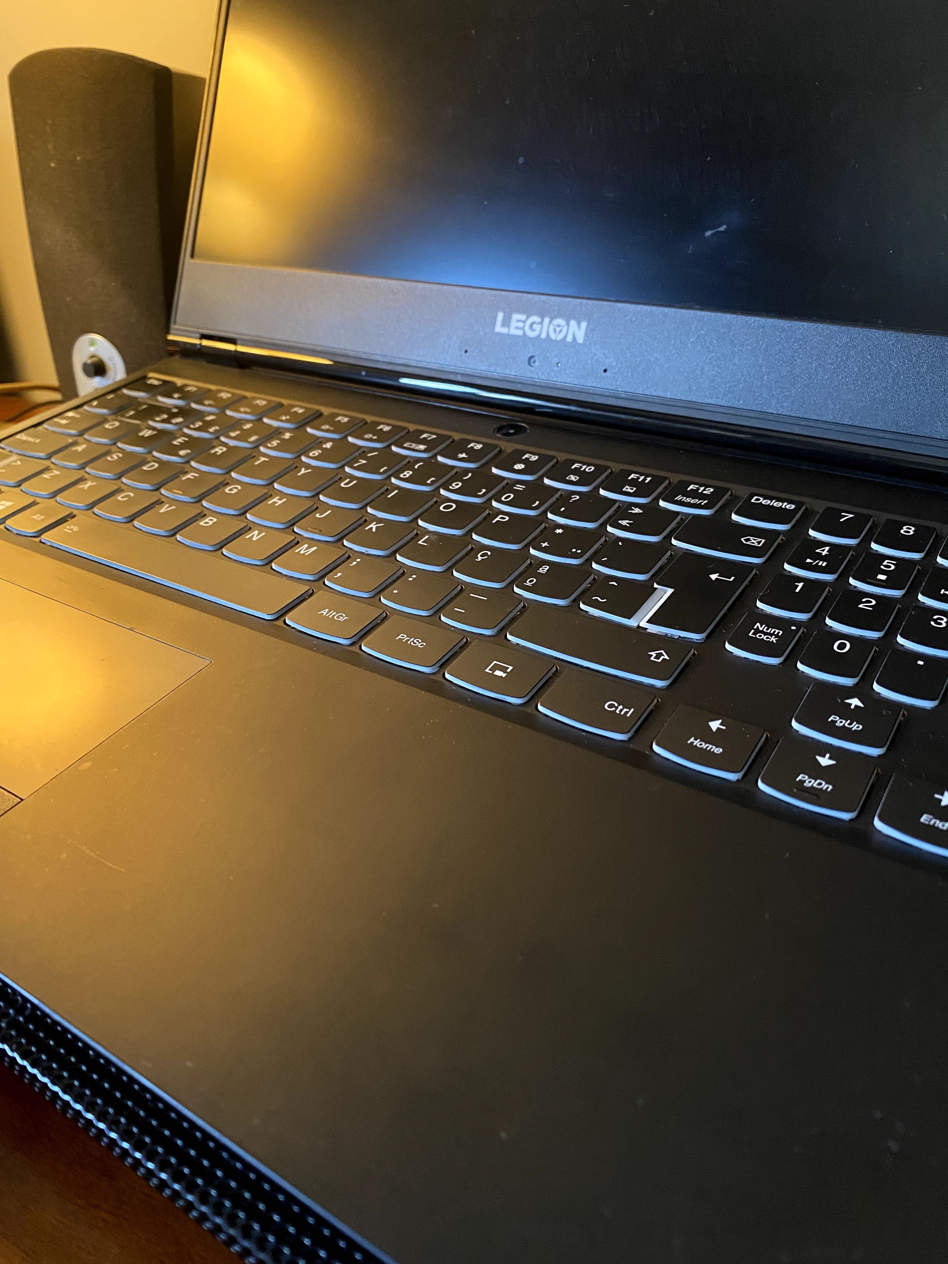 LENOVO Legion Y540 com 1TB de memória