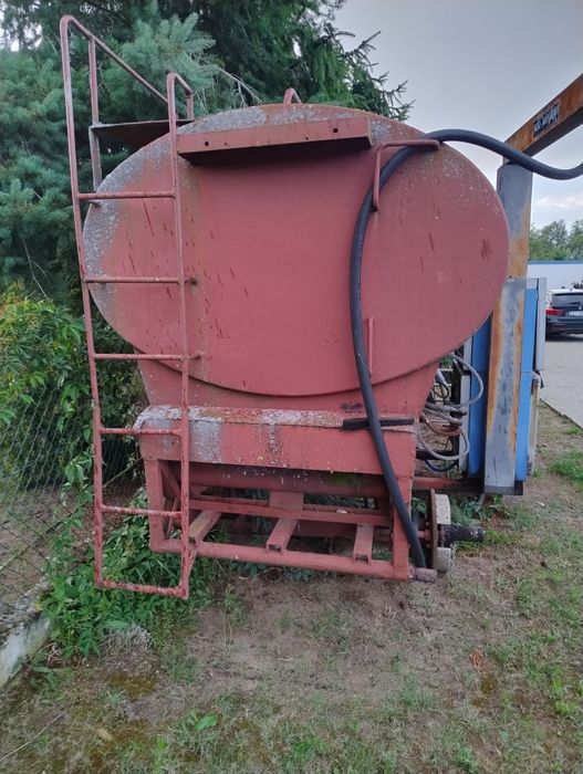 Zbiornik na paliwo dwukomorowy