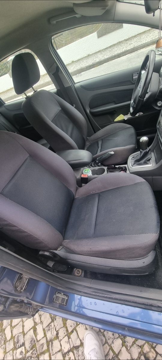 Carro Ford Focus 1.4 2005