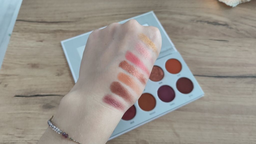 Morphe x Jaclyn Bill paleta do oczu ciepłe kolorki