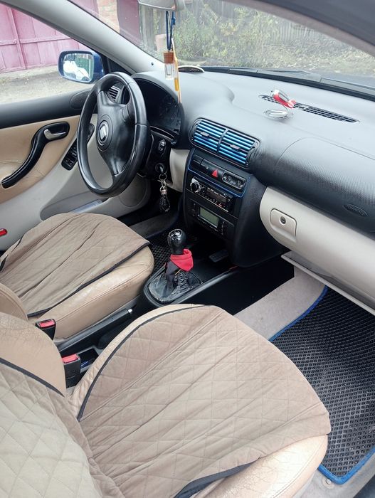 Автомобіль seat toledo2