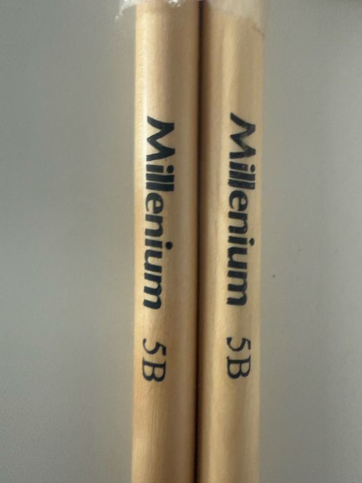 Baquetas 5B bateria marca Millenium