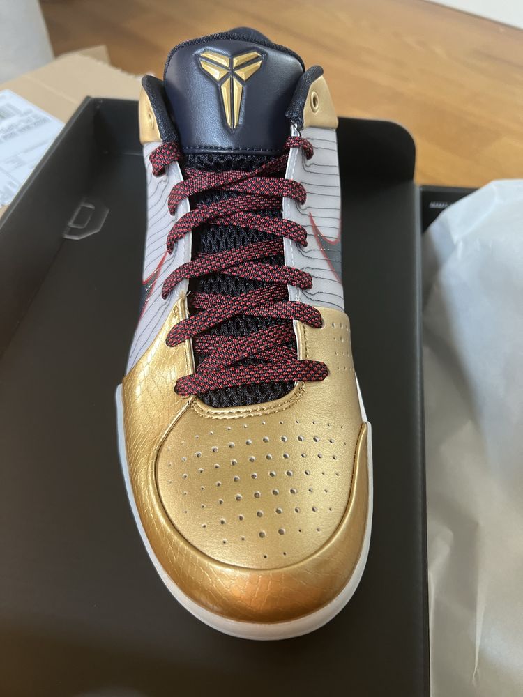 Nike Kobe 4 protro metallic gold 42