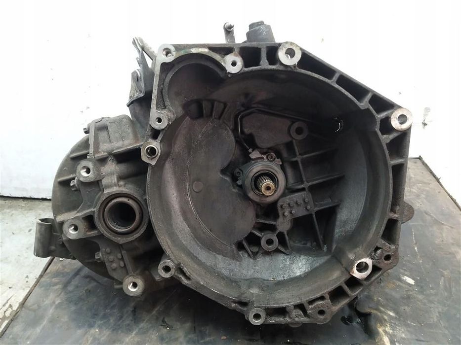 Skrzynia biegów Manualna 6-biegowa Opel Vectra C 1.9CDTII 150KM 6BIEGÓW MZ4