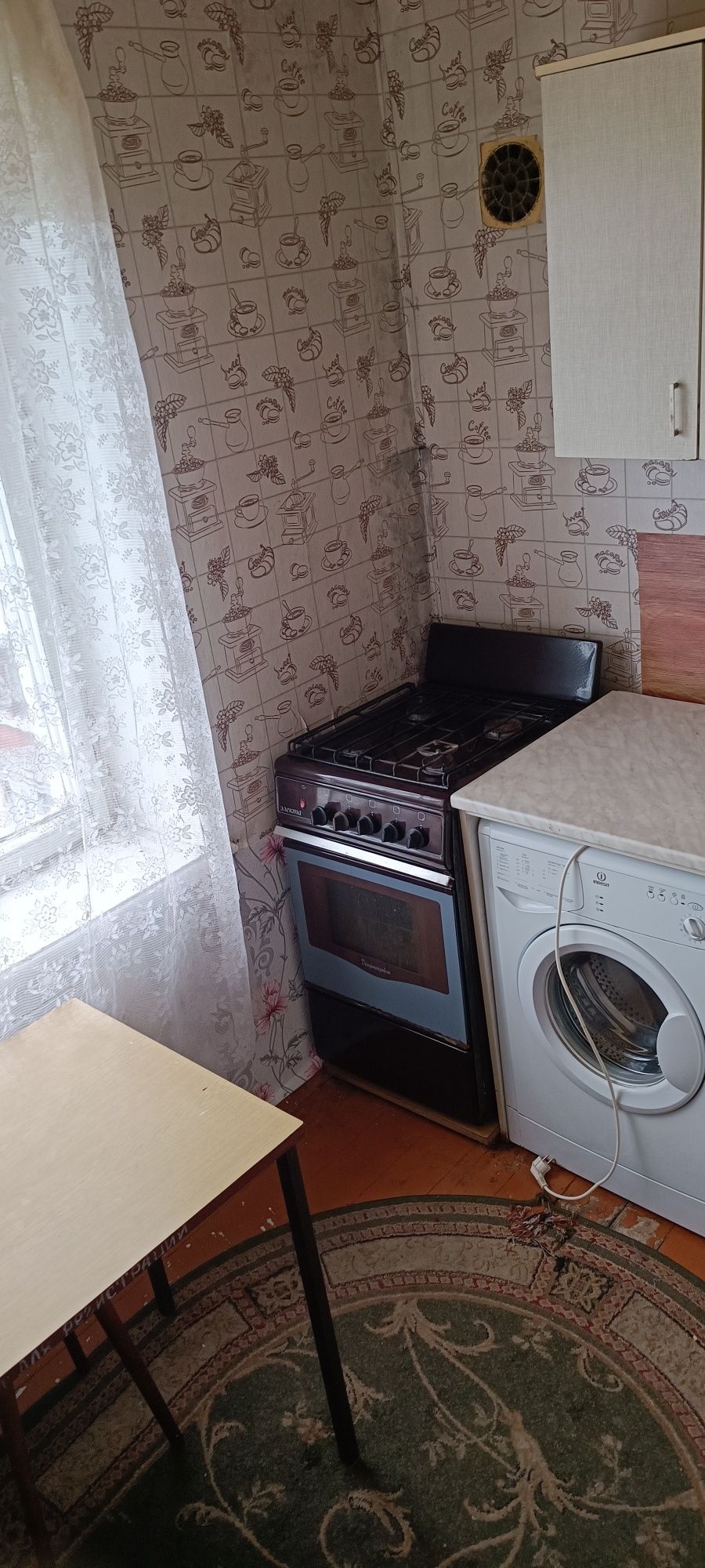 Продам 2к квартиру пр.Пилипа Орлика 15.