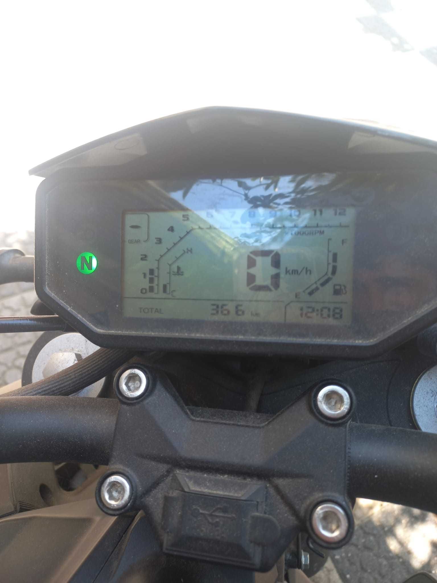 Vendo moto keewey rkf 125