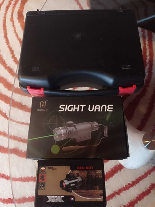 Lanterna led . Lazer ponto verde e mira