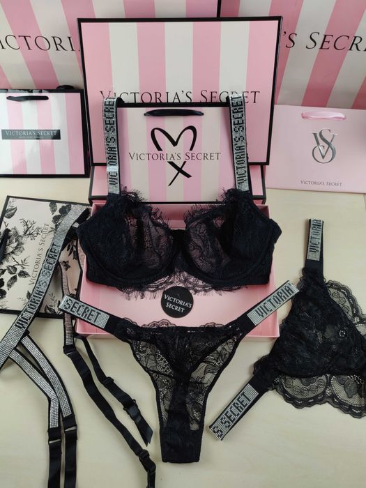 Комплект Виктория Сикрет •Victoria's Secret комплект•поясок•упаковка