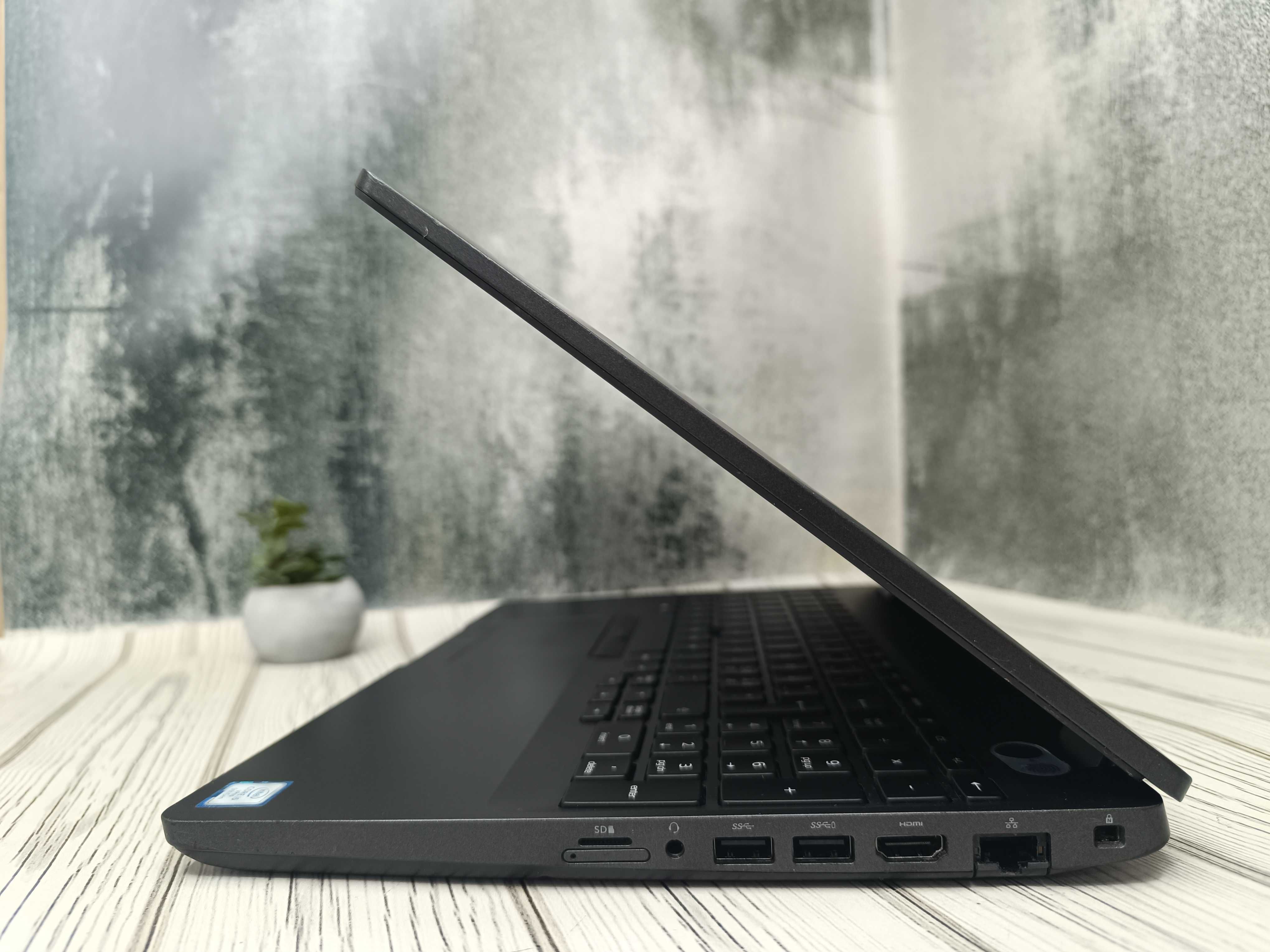 Dell Latitude 5501 15.6" FHD|i5-9400H|8 ГБ|SSD 256GB|NVIDIA MX150 2GB