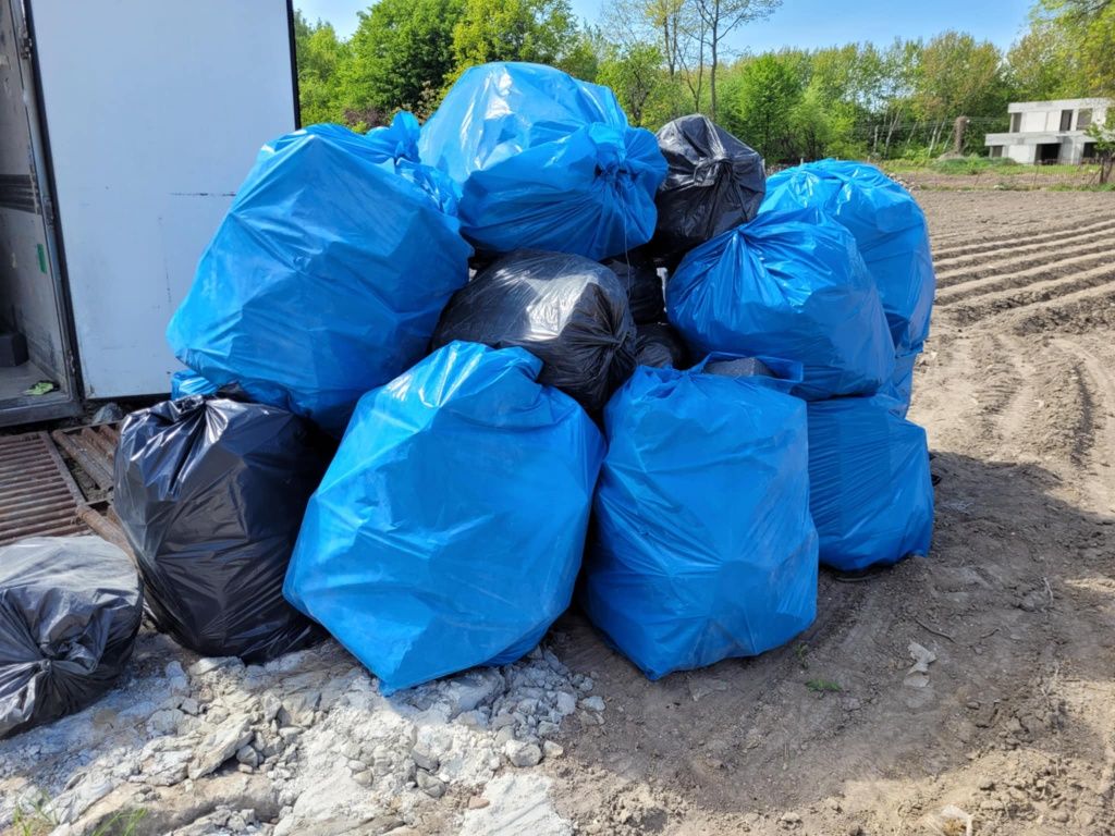 Styropian po budowie bez kleju czysty w workach