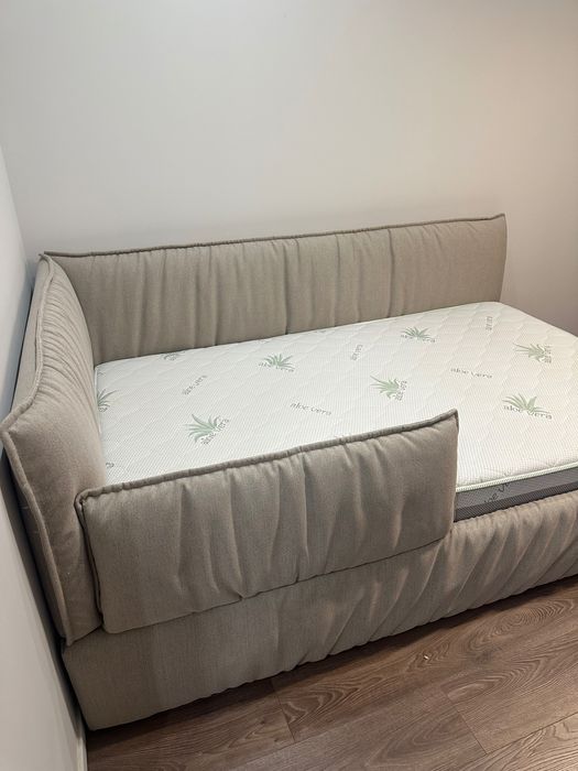 Ліжко Woodsoft з підйомним механізмом і матрацом