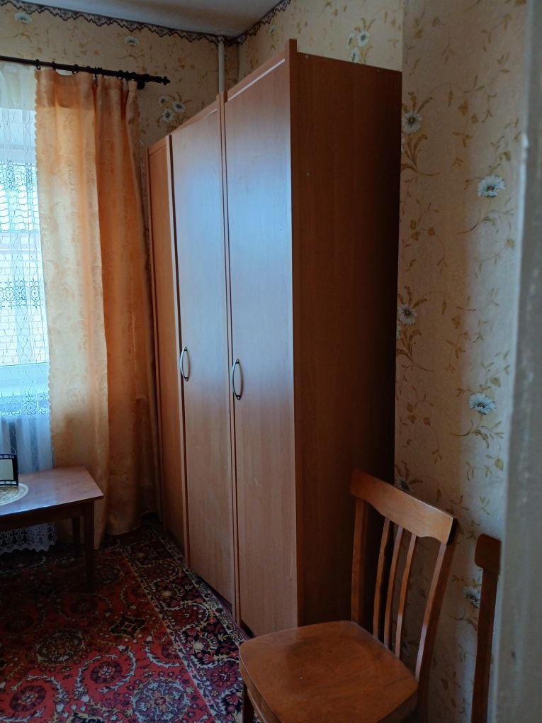 продам будинок у м.Бобринець  ,Кіровоградської обл