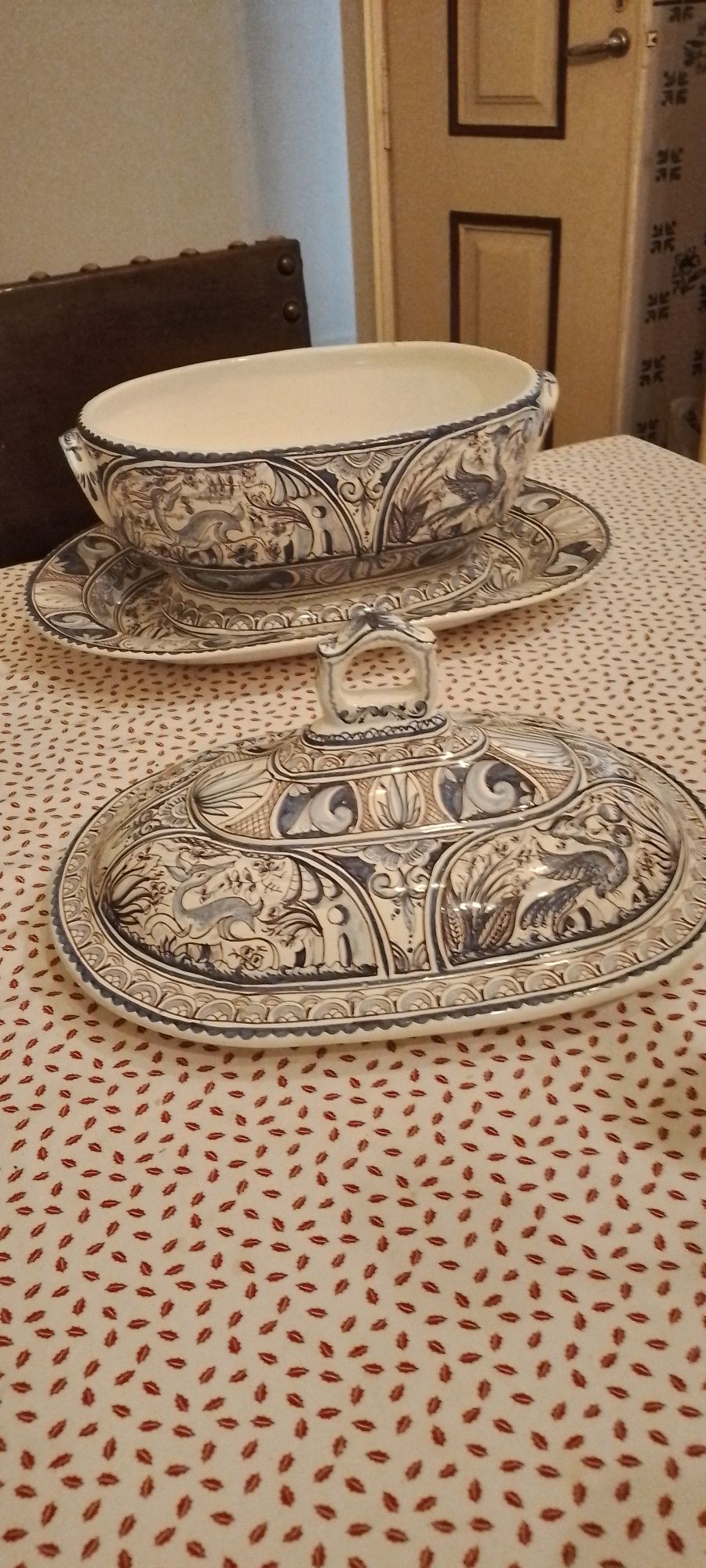 Terrina da ceramica de Coninbriga