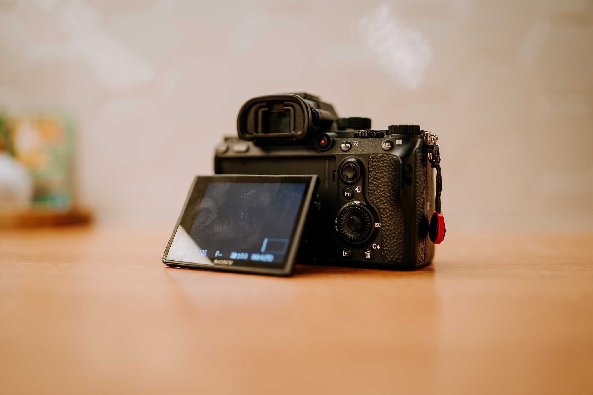 Aparat Sony a7iii (a7m3) plus grip (przebieg 25 tys) i 2xbateria