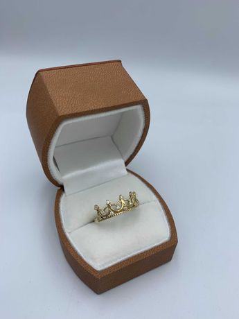 Złoty pierścionek 585 w kształcie korony