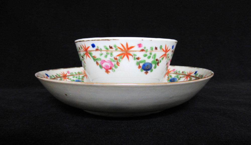 Taça e Pires Porc. China, Cia. Índias Séc. XVIII (Ref. 3)