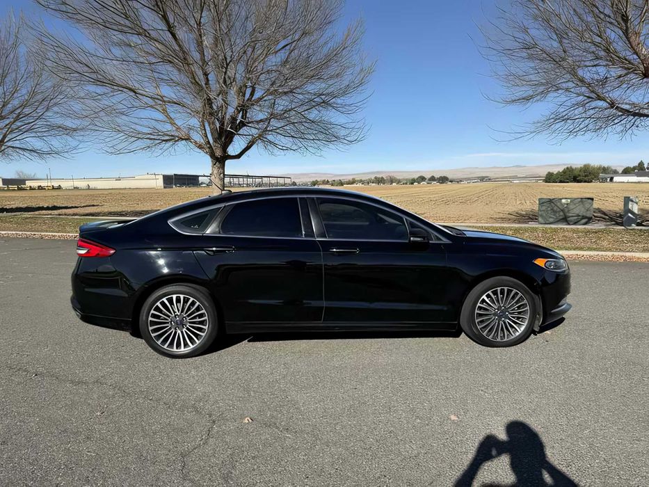 Ford Fusion      2017