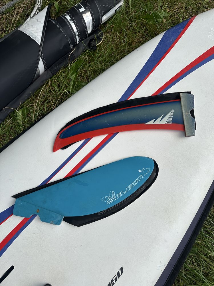 Deska windsurfingowa Fanatic X-Ray 150 - gotowy zestaw z żaglem 7,2m