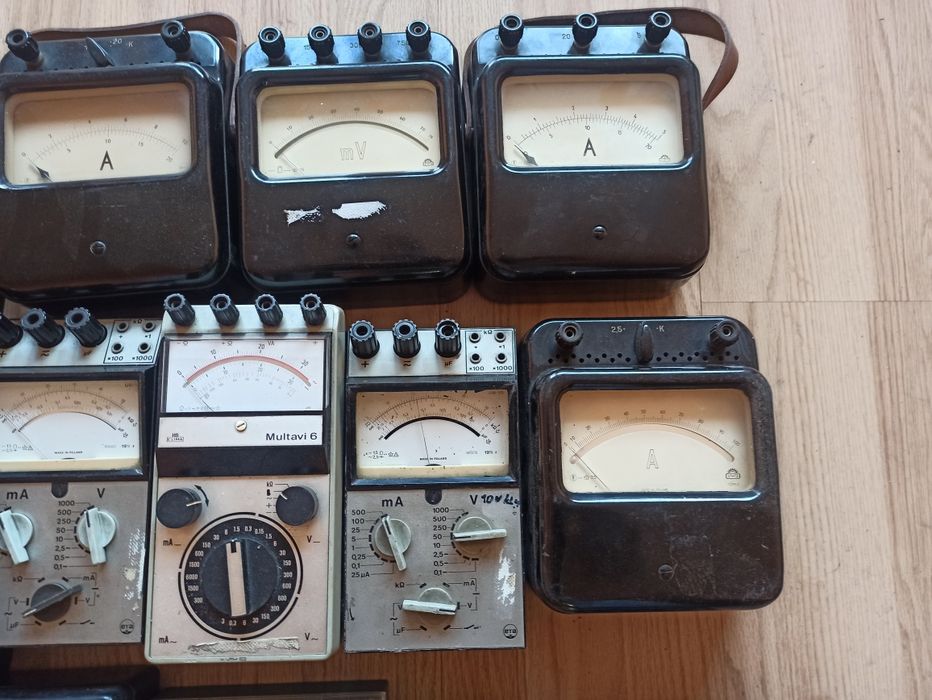 Miernik multimetr 14 sztuk plus 2 wskaźniki