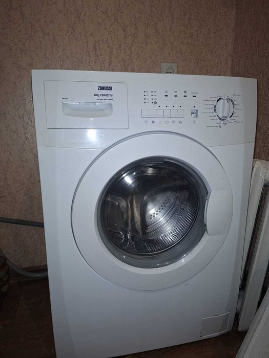 Пральна машина ZANUSSI