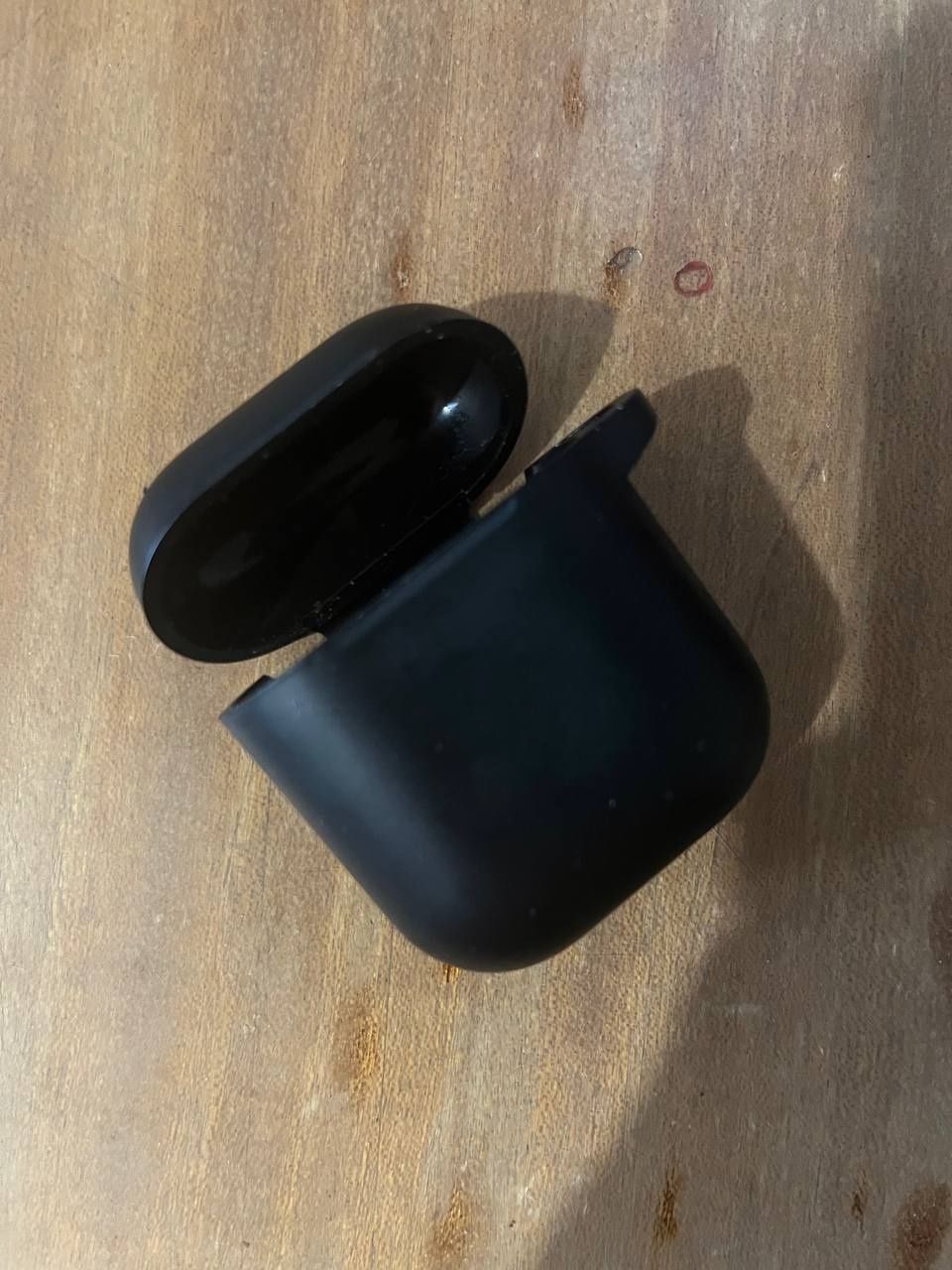 Наушники Apple AirPods with Charging case (2-е поколение)