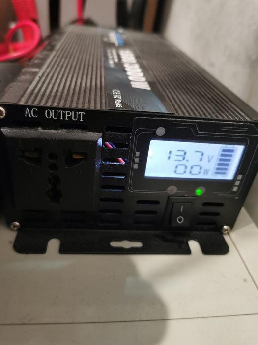 Инвертор 12 220 чистий сінус