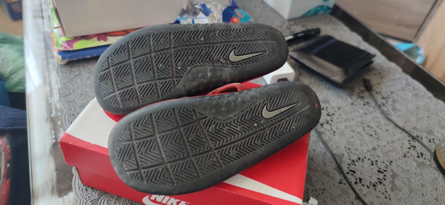 Sandały Nike 27 i klapki do wody gratis