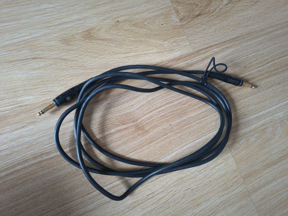 Wzmacniacz Randall  75W RG2 wraz z kablem