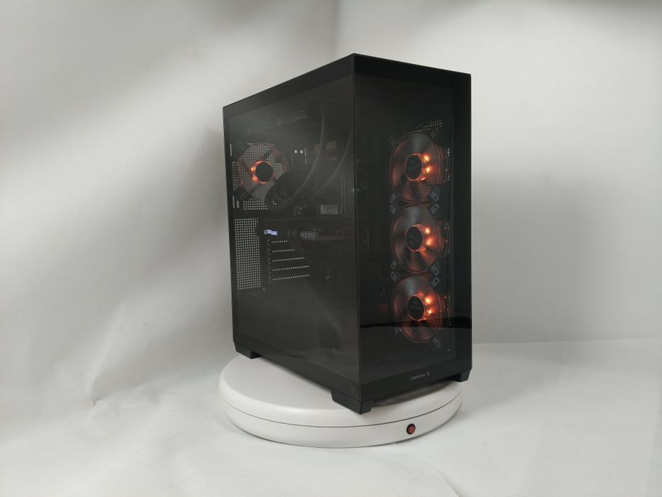 Komputer Gamingowy Ryzen 7 9800X3D,RTX 5070,32 GB,SSD,Win 11,USDT