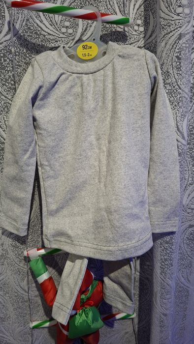 Зимовий комбінезон (пуховик)  74- 80 розмір