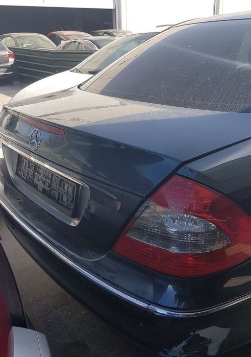Peças Mercedes Benz E 220 2002