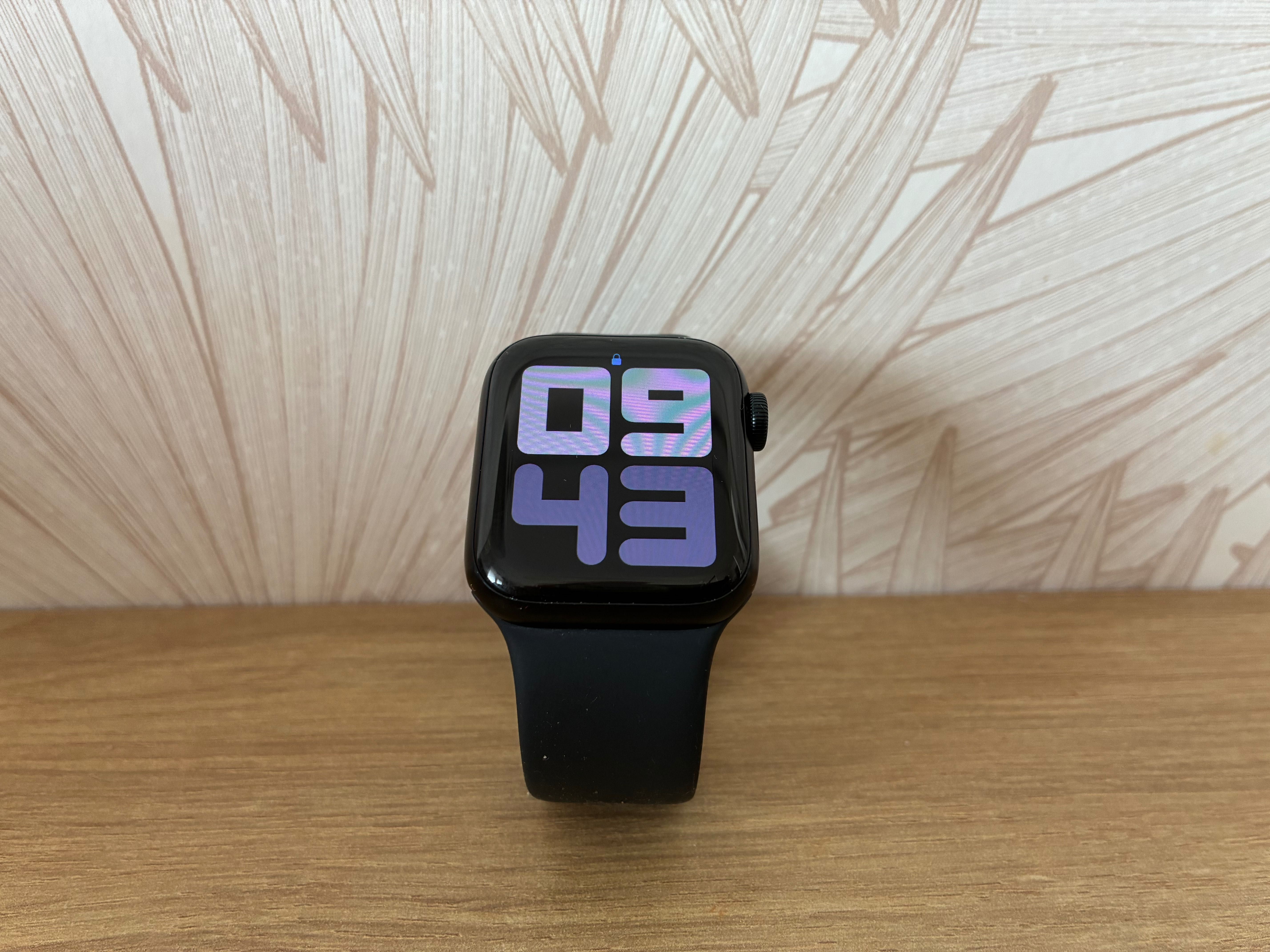 Apple Watch SE 2gen GPS koperta 40mm (na gwarancji)