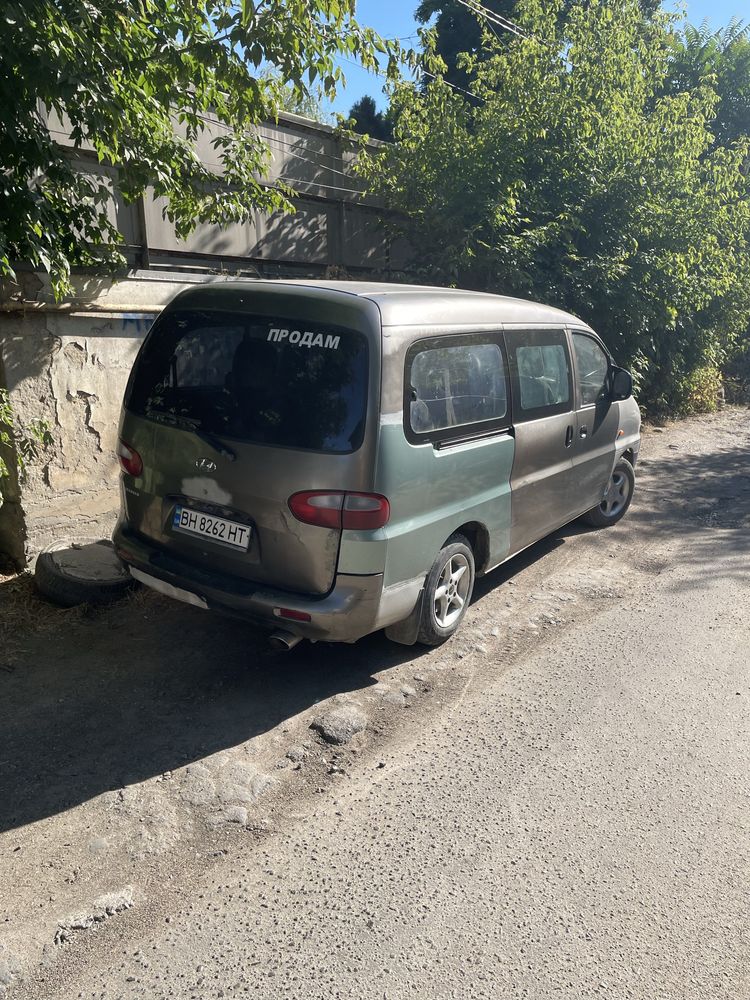 Продам hyundai h1 срочно