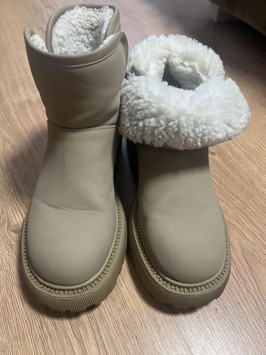 Ботинки зимові жіночі