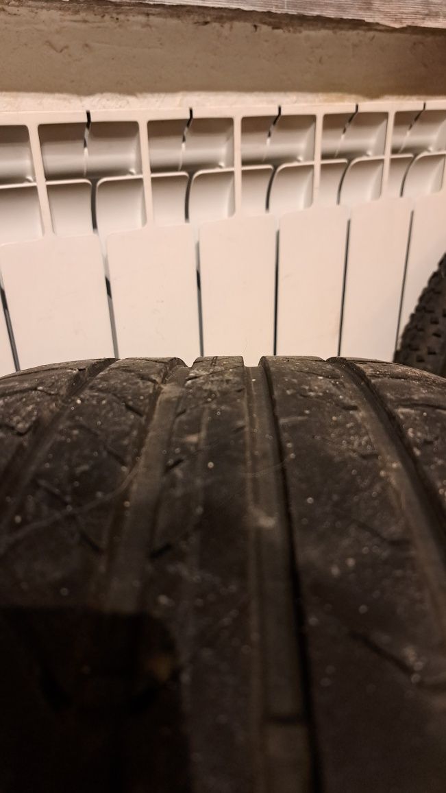 Goodyear EfficientGrip 225/45/18