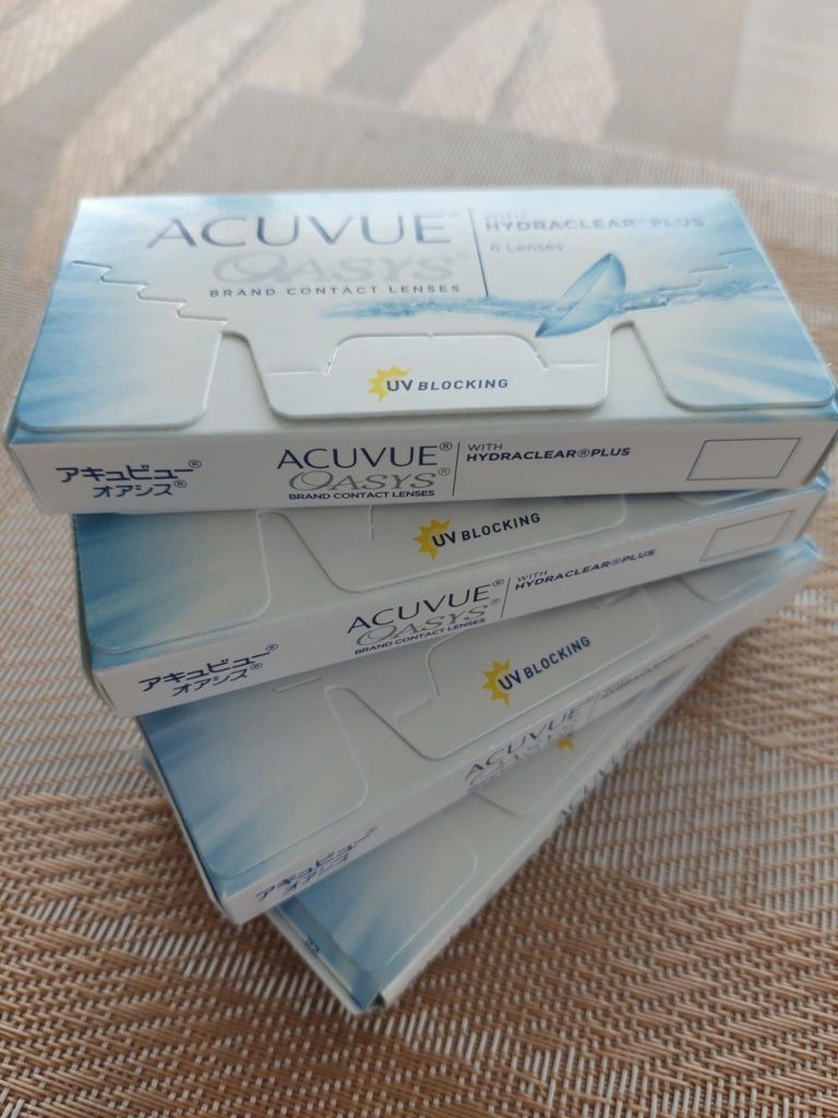 Acuvue Oasys soczewki -10,5 with HydraLuxe