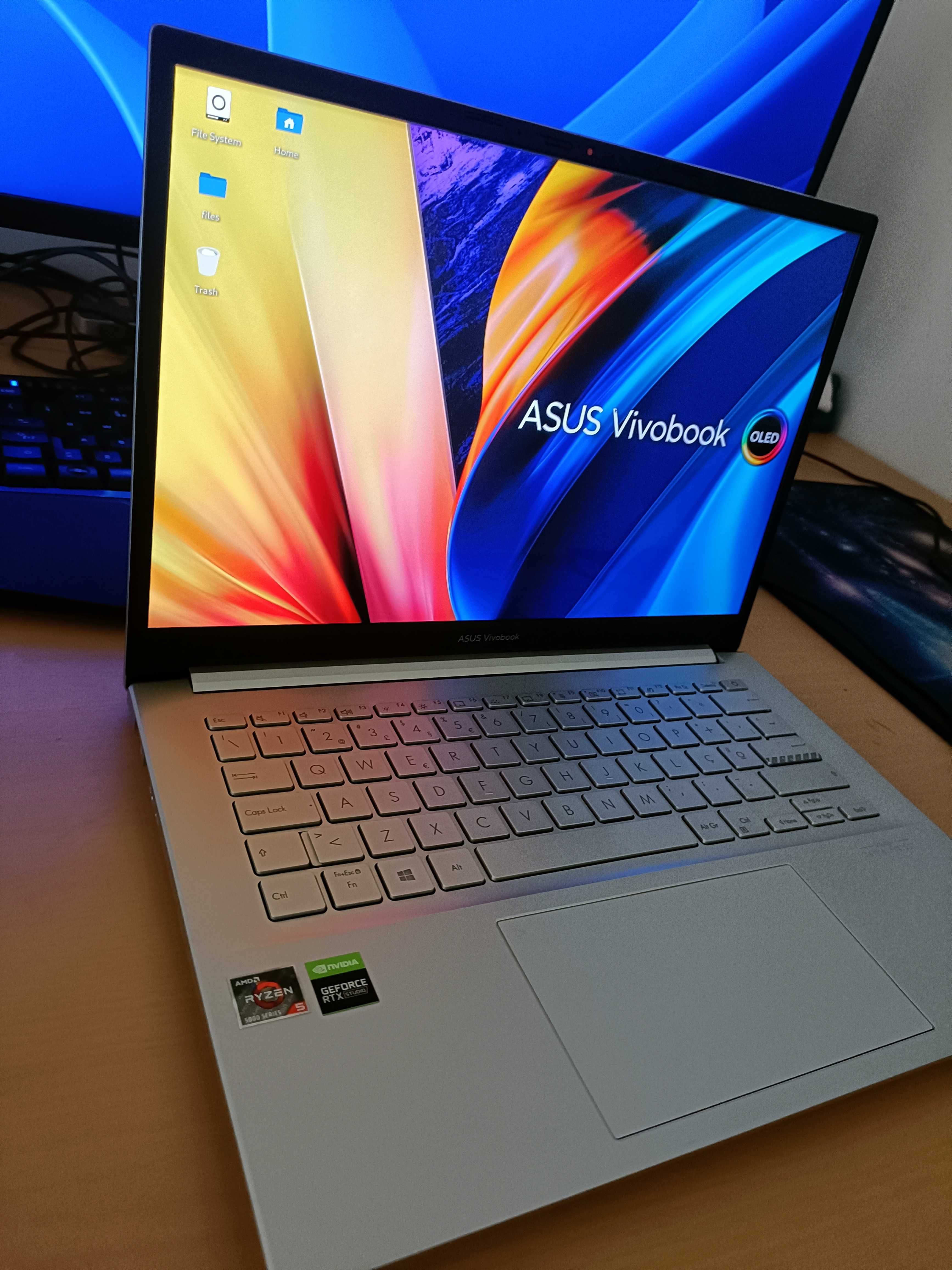 Asus Vivobook Pro 14 / RTX 3050