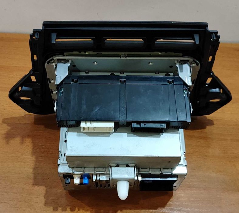 Автомагнитола Ford mondeo Blaupunkt NX